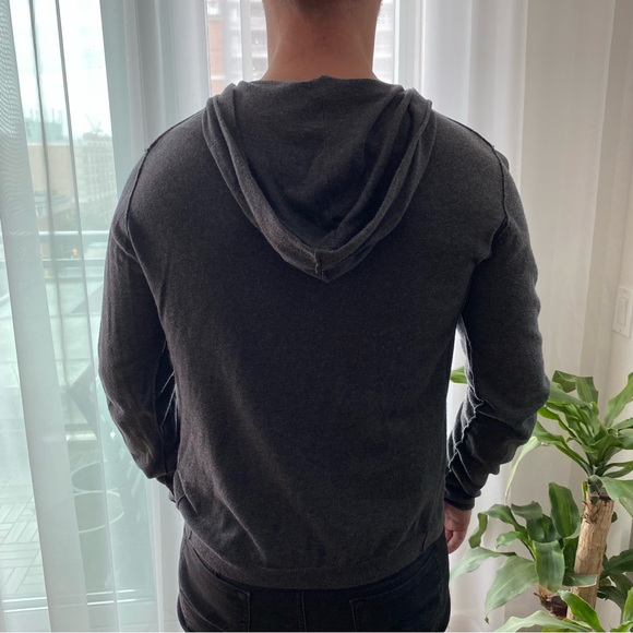 2/$30 World Republic Men’s Button-up Hoodie Size M - Picture 4 of 5